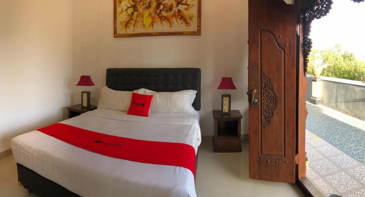 RedDoorz Plus near Dreamland Beach Jimbaran Exterior foto